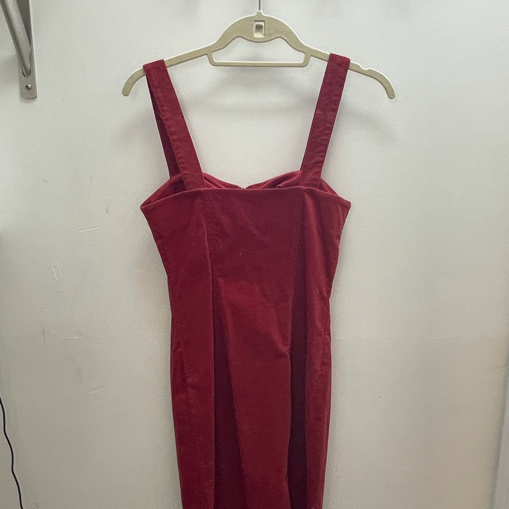 Rust/dark red corduroy dress 💄